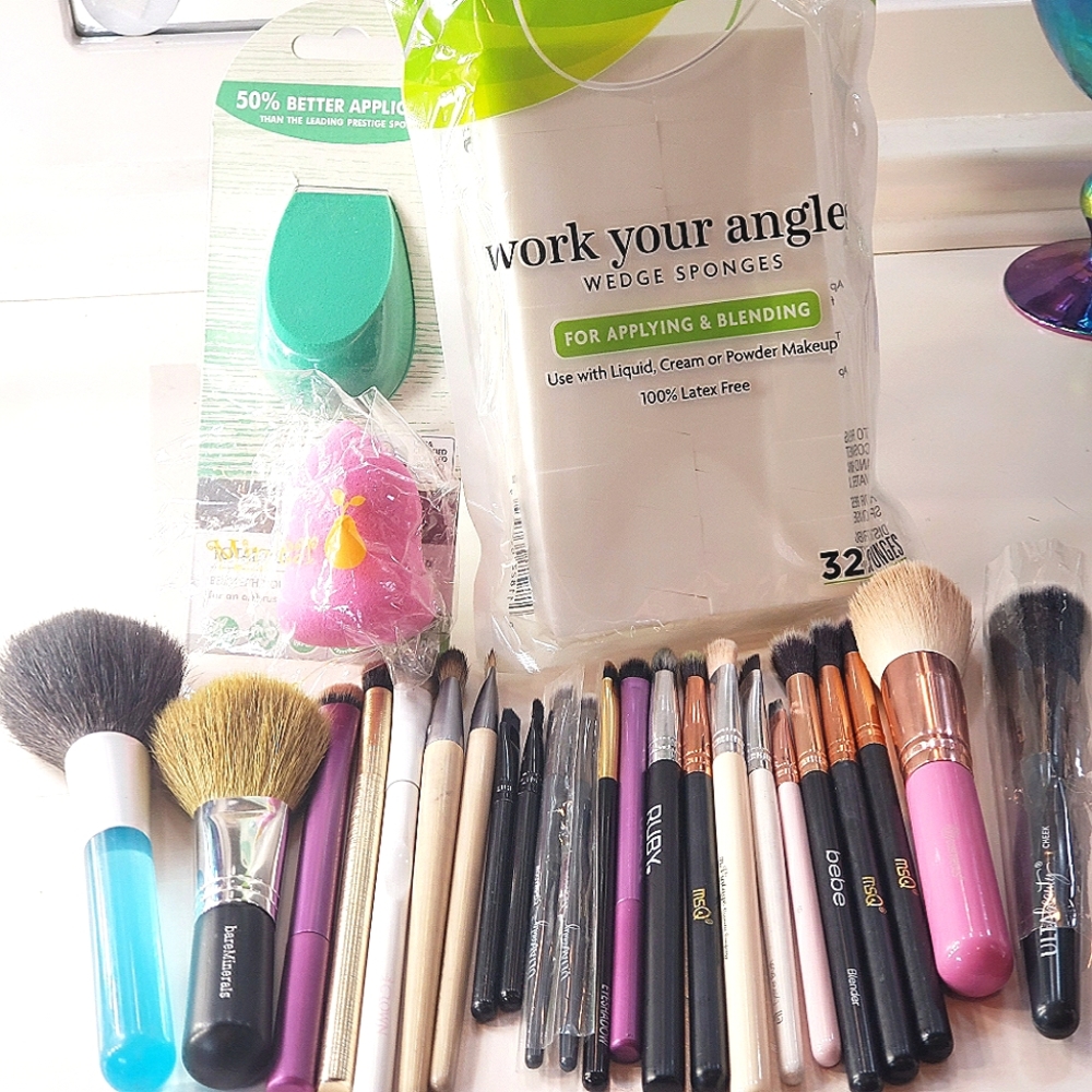 Bundle of various makeup brushes and sponges
